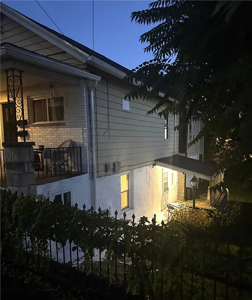 1 bed, 700 sqft, $1,050 — Photo 2