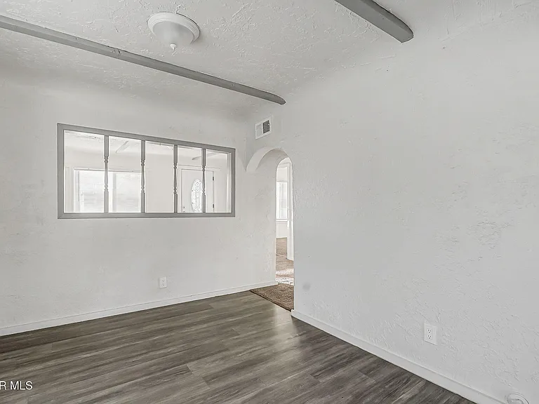 580 Chula Vista St — Photo 8