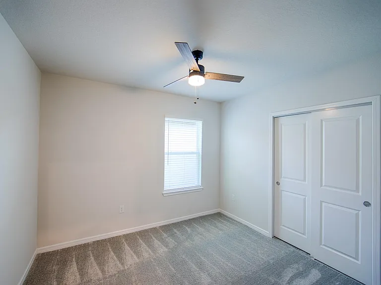 30138 Marquette Ave — Photo 15