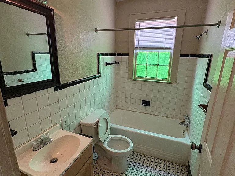 748 N McNeil St — Photo 5