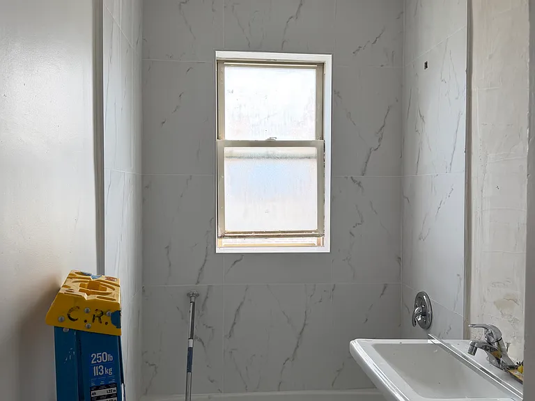 6417 N Albany Ave #2S — Photo 8