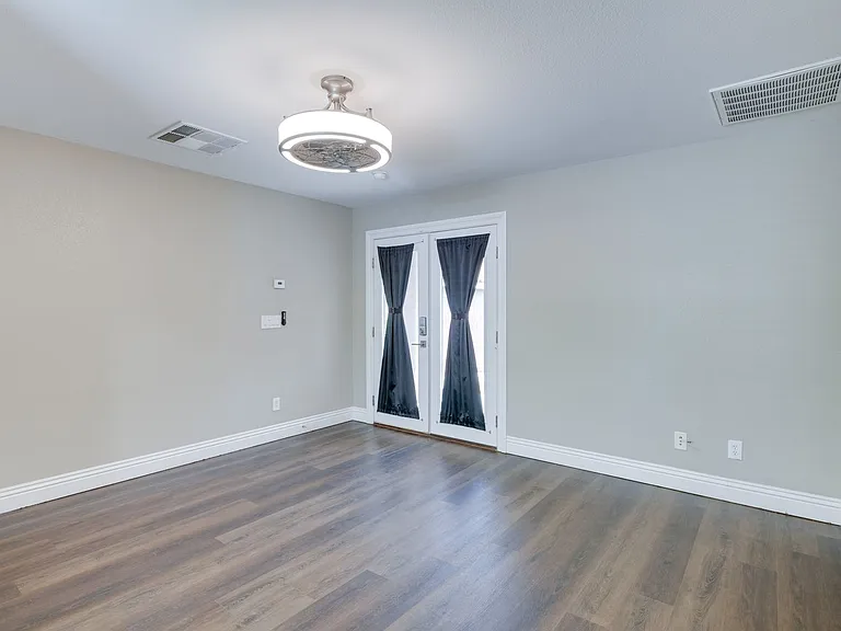 1088 Snow Roof Ave — Photo 40