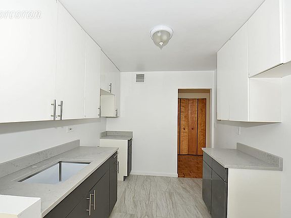 2nd image of 235 S Lexington Ave APT 9D