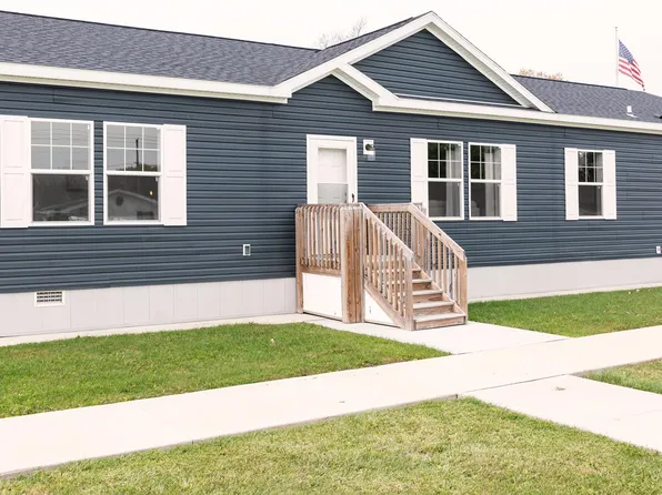 Clayton SL2 S & F REDBUD ESTATES SALES CENTER Plan, Redbud Sales Center