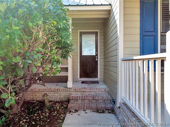 5th image of 532 Blackbird Dr