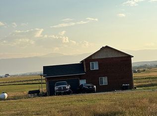 11 Backup St, Roberts, MT 59070