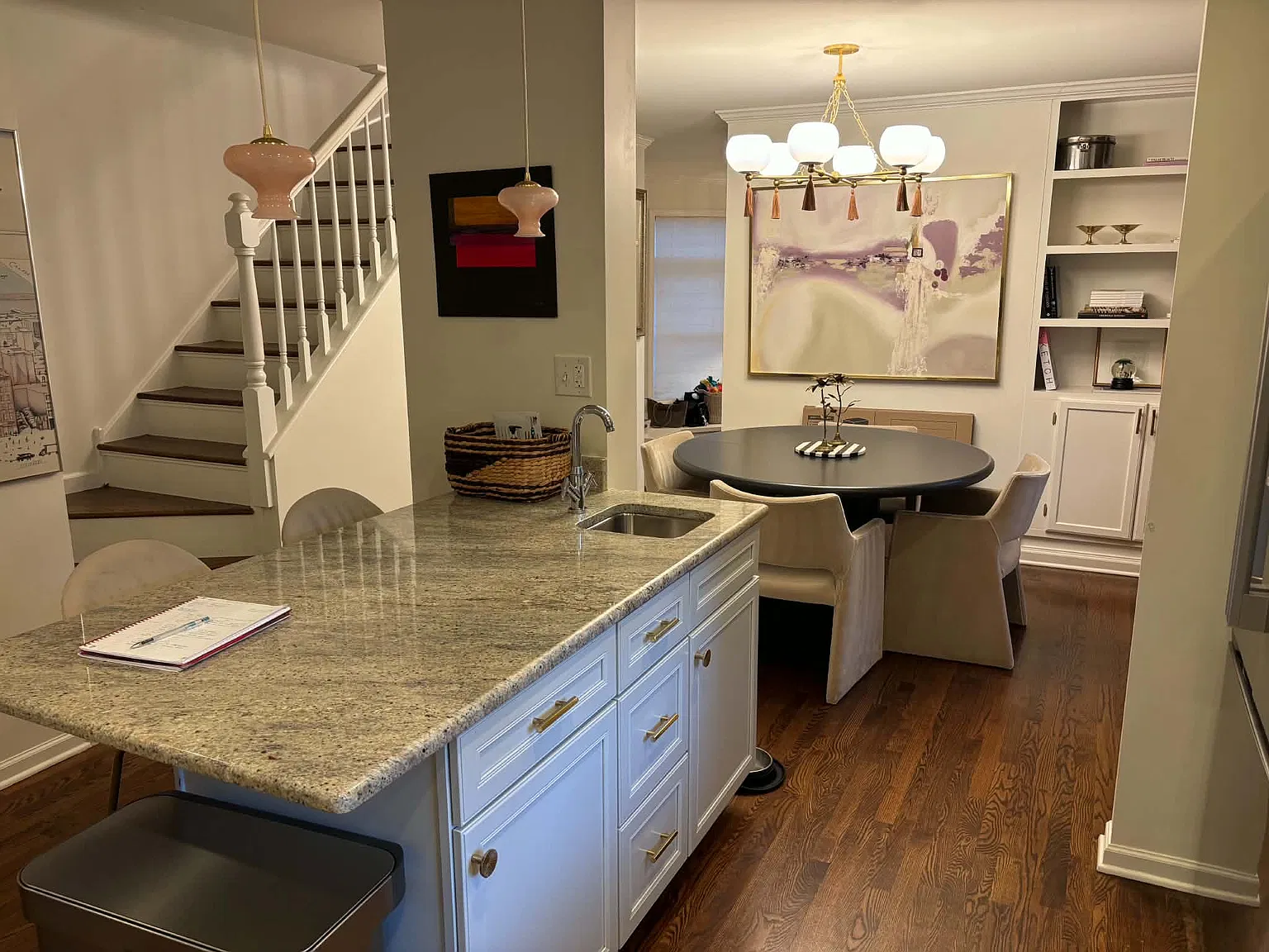 3325 N Racine Ave — Photo 3