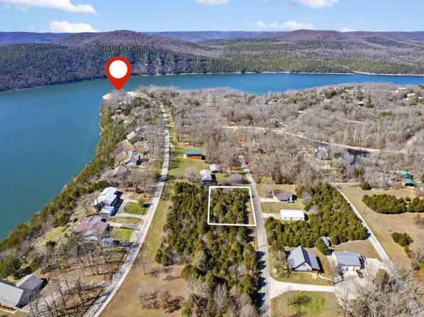 000 Roaring River Drive, Golden, MO 65658