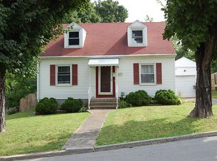 212 Doyle Ave, Paris, KY 40361