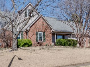 8666 Bazemore Rd, Cordova, TN 38018