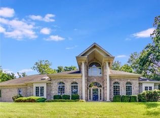 6086 Chicory Knl, Charleston, IL 61920