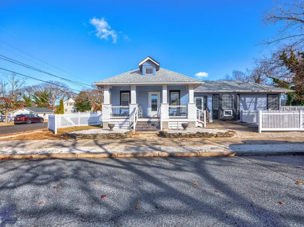 123 Pennsylvania Ave, Somers Point, NJ 08244