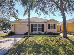 1958 Royal Ridge Dr, Davenport, FL 33896