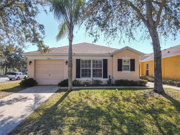 1958 Royal Ridge Dr, Davenport, FL 33896