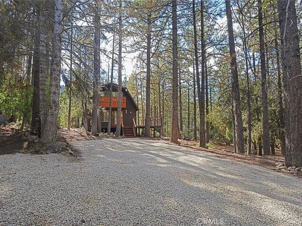 1601 Dogwood Way, Pine Mountain Club, CA 93222