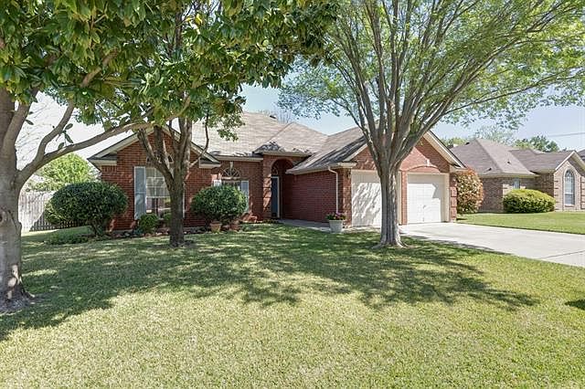1st image of 6889 Paintbrush Ct