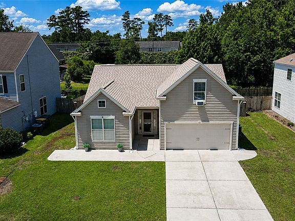 2nd image of 125 Shady Grove Lane