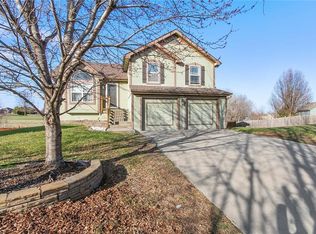 11505 N Ewing Ave, Kansas City, MO 64156