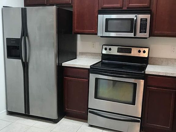 4th image of 6449 Cypressdale Dr Unit 102