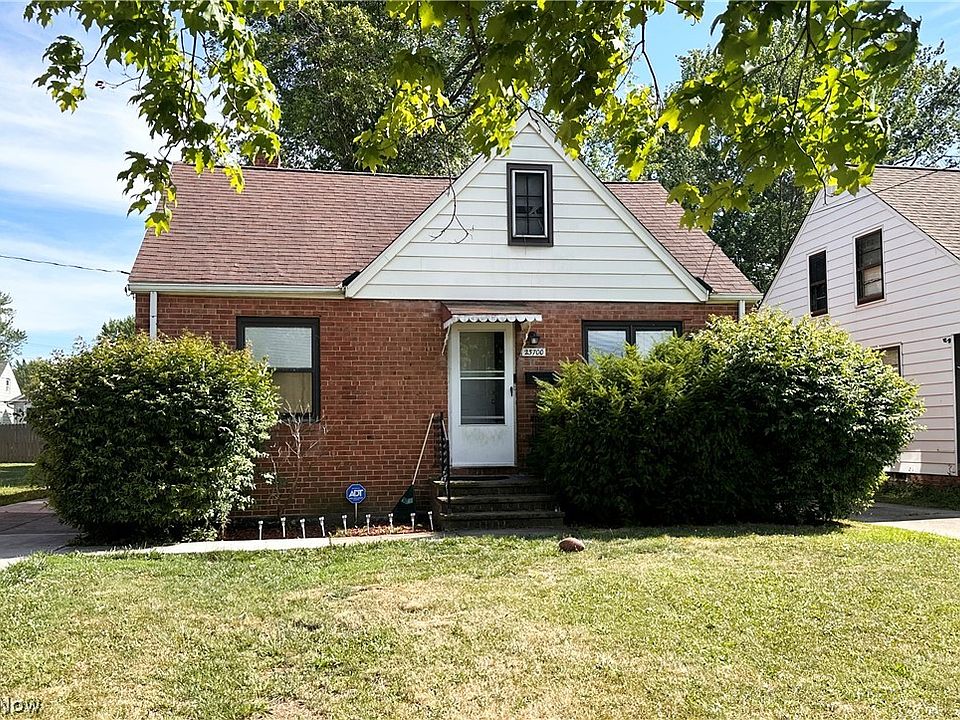 1st image of 25700 Farringdon Ave