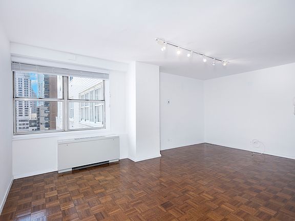5th image of 155 W 68th St APT 2020
