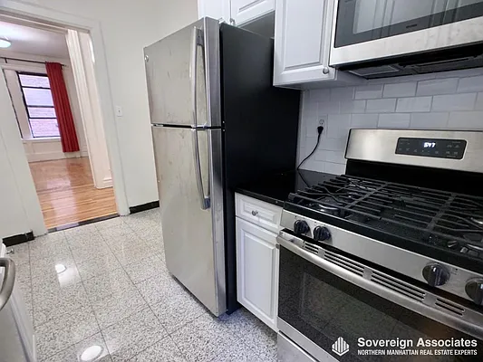 Rented by Sovereign Associates | media 10