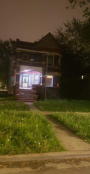 1st image of 651 N Pine Ave