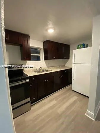 2 bed, 768 sqft, $1,500 — Photo 4