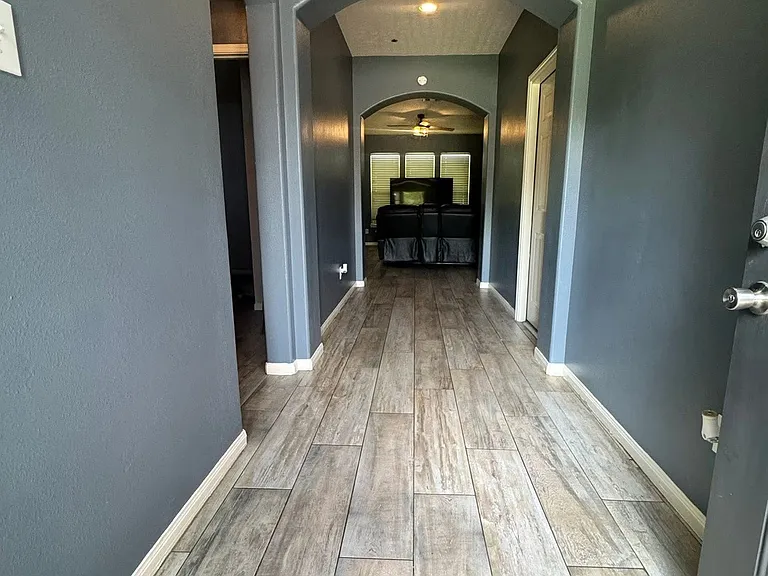 4019 Strawberry Ct — Photo 4