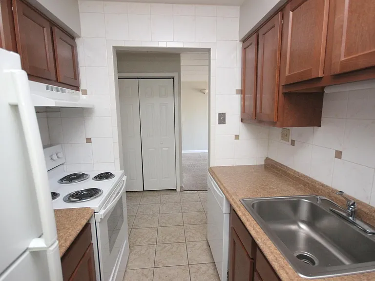 1BR With Balcony