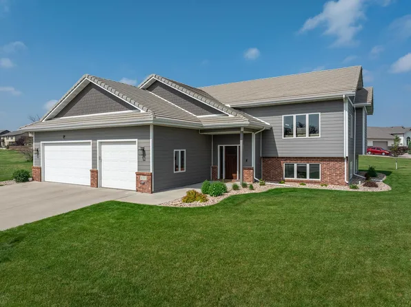 4203 Augusta Dr, Rapid City, SD 57703