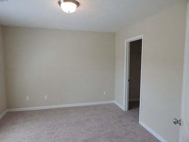 212 Bobwhite Dr — Photo 8