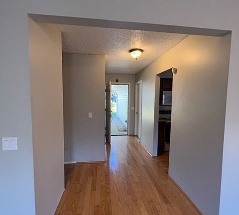 4th image of 8039 Creedmoor Dr