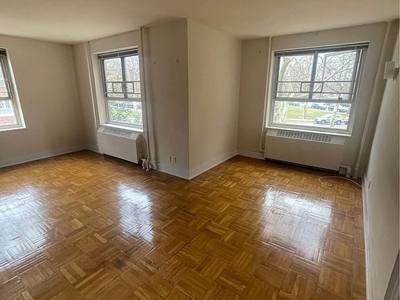 3rd image of 188-20 69th Ave #1CC