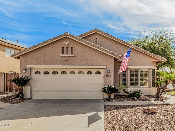 2nd image of 4051 W DESERT HOLLOW Drive