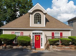 110 River Rd, Shelton, CT 06484