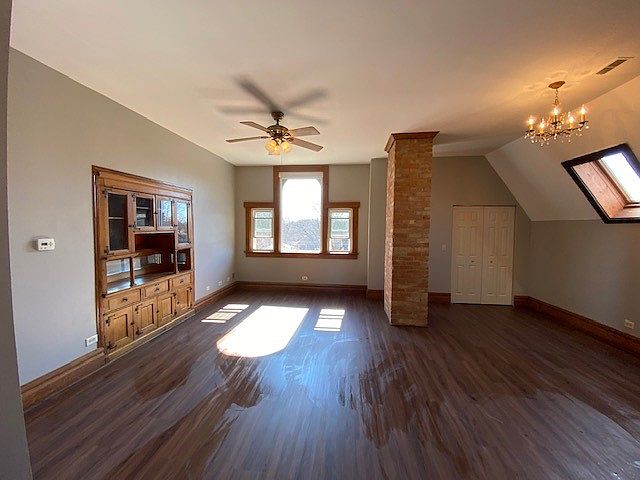 Large living room with built-ins