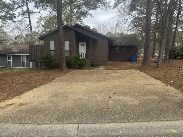 734 Hedgelawn Way #A, Fayetteville, NC 28311