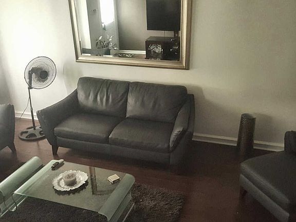 4th image of 6132 N Franklin St