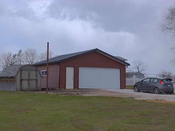 3rd image of 4341 Cheryl Ave SW