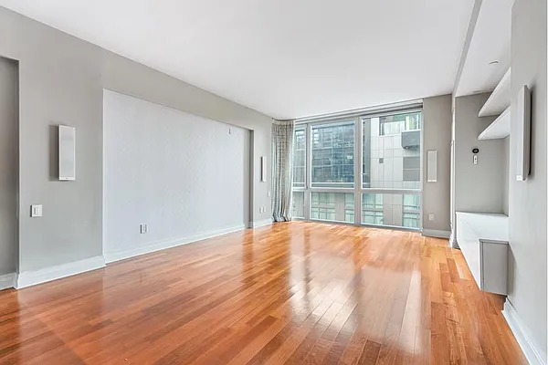 Rented by Douglas Elliman | media 32