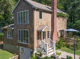 39 Clearview Dr, Ridgefield, CT 06877