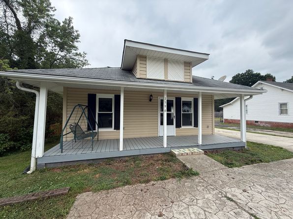7596 Broad St #A