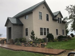 1120 Yellow Ave, Stockton, IA 52769