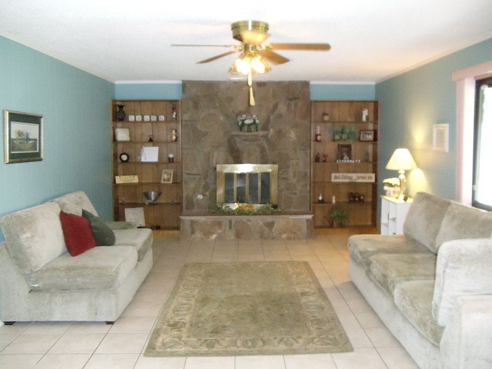 Den