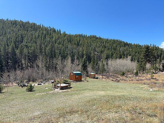 5th image of 528 Lone Pine Lake Dr