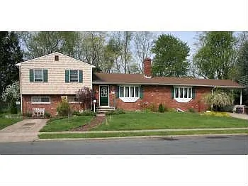 12 Baldwin Rd photo 1