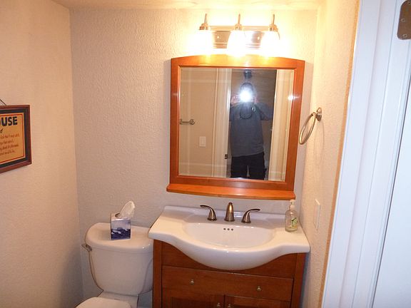 5th image of 15499 Miami Lakeway N #1025