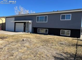 2118 Lynwood Ln, Pueblo, CO 81005