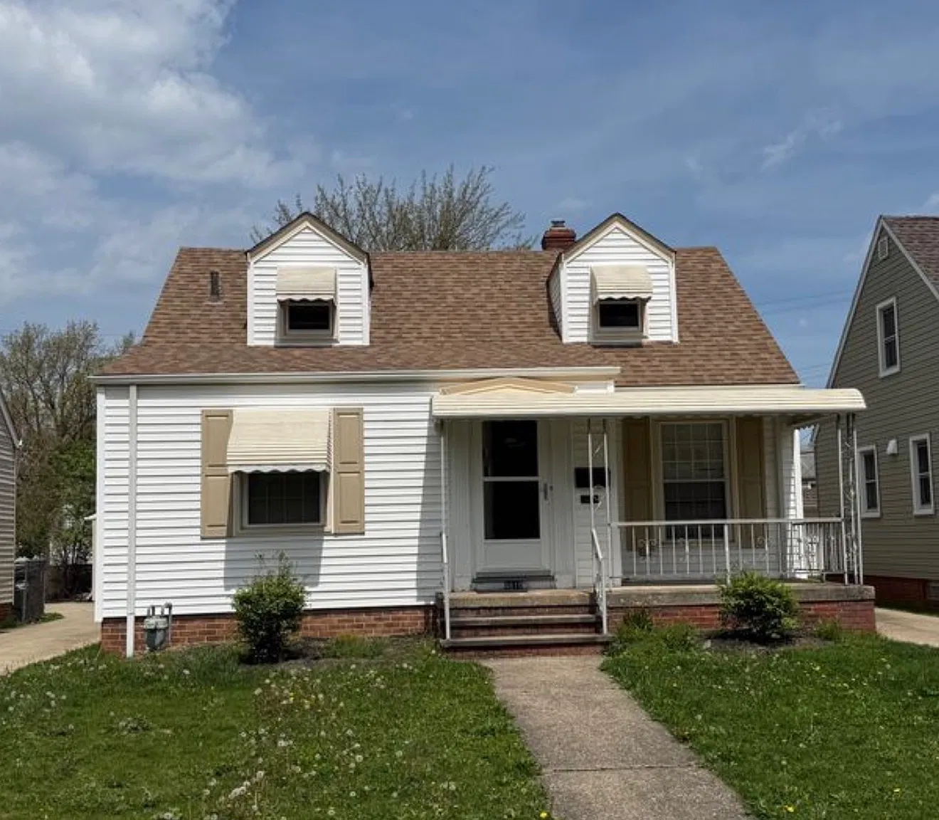3 bed, 1207 sqft, $1,700 — Photo 2